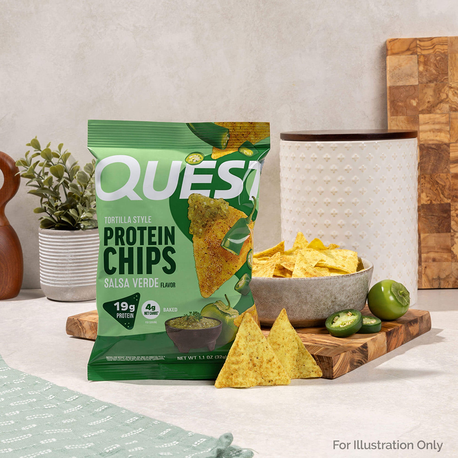 salsa-verde-tortilla-style-protein-chips-i4 qst-016419-salsa-verde-tortilla-style-protein-chips_5.jpg